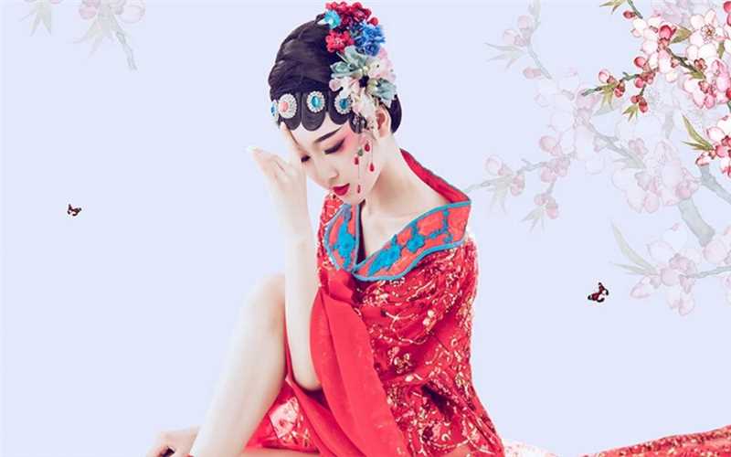 戏曲风古装美女浓妆艳抹妖娆大长腿艺术照