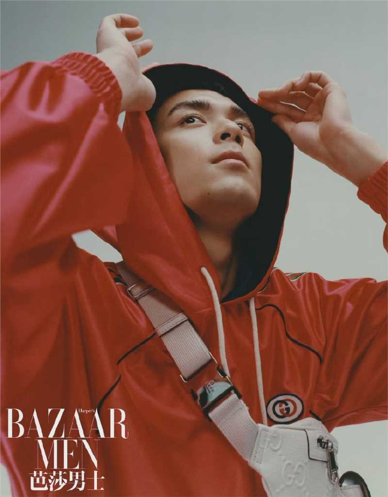 阳光大男孩吴磊时尚芭莎复古美潮杂志照