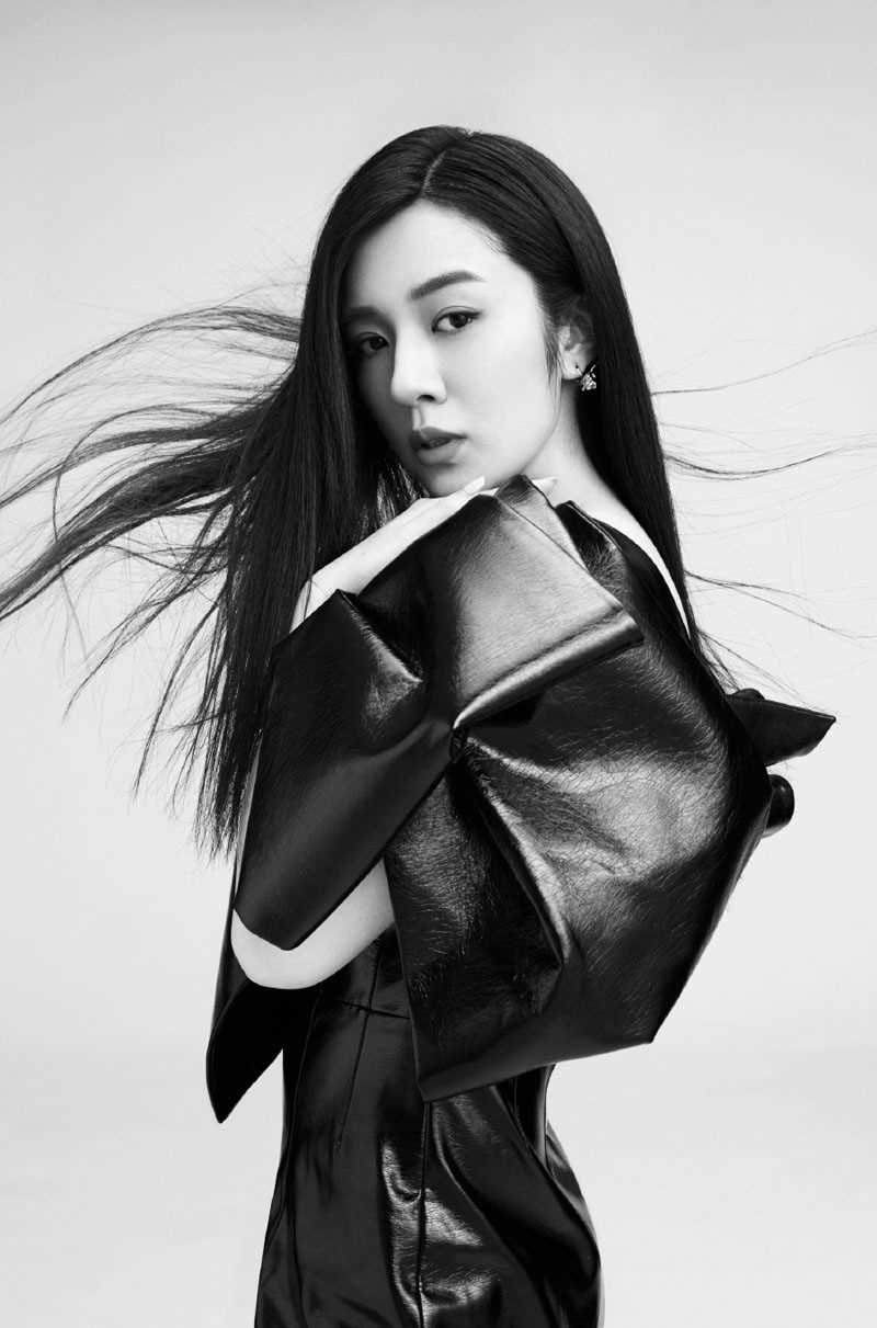 优质中国女演员王晓晨妩媚又霸气的时尚相册