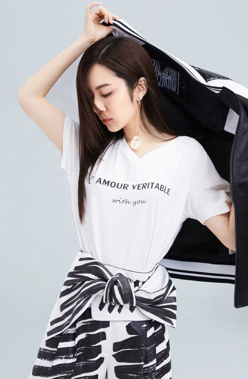 优质中国女演员王晓晨妩媚又霸气的时尚相册