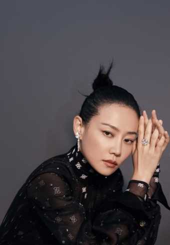 特别专辑杨幂全包眼线烈焰红唇御姐风时尚图片图片