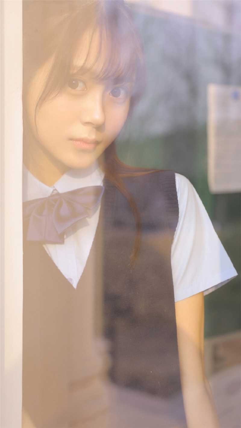 最全极具灵气的小姑娘jk短裙隔着玻璃清纯艺术照相册