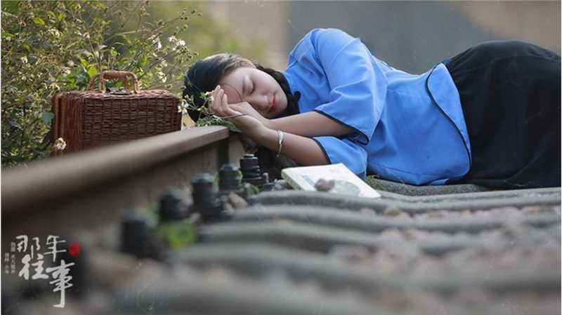 精选清纯甜美学生装女孩图片图册