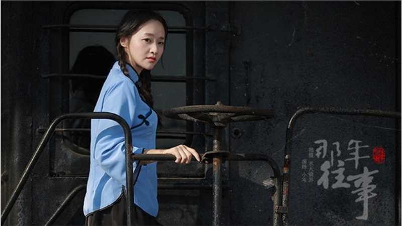 精选清纯甜美学生装女孩图片图册