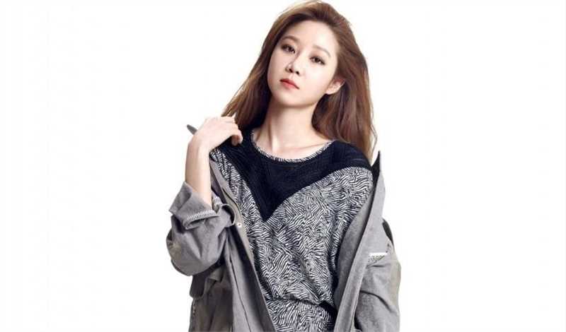 特别专辑时尚宠儿孔孝真运动装图片