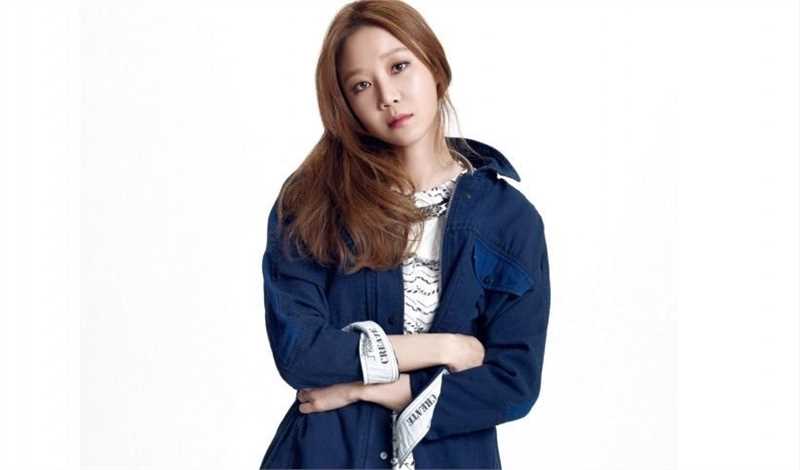 特别专辑时尚宠儿孔孝真运动装图片