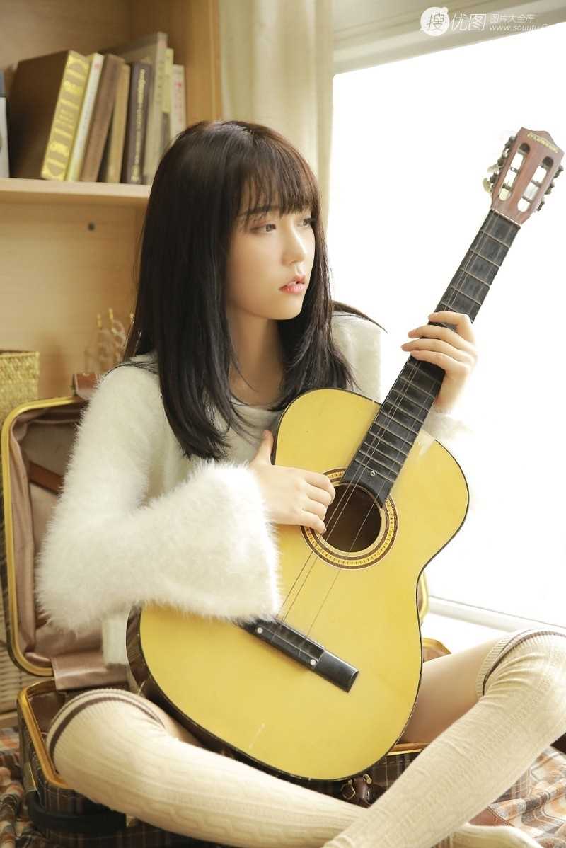 精选甜美女孩暖冬诱惑居家图册