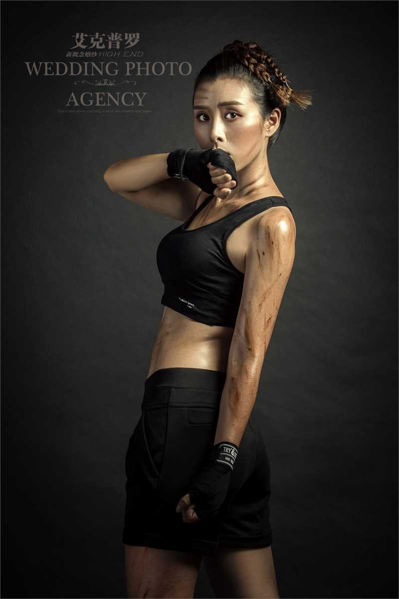 精选长腿美女运动时尚图片图册