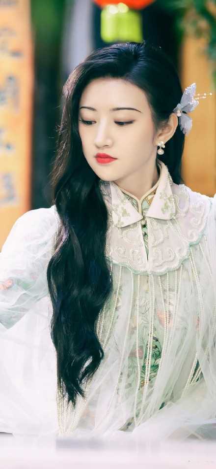 景甜《司藤》旗袍装扮唯美优质剧照