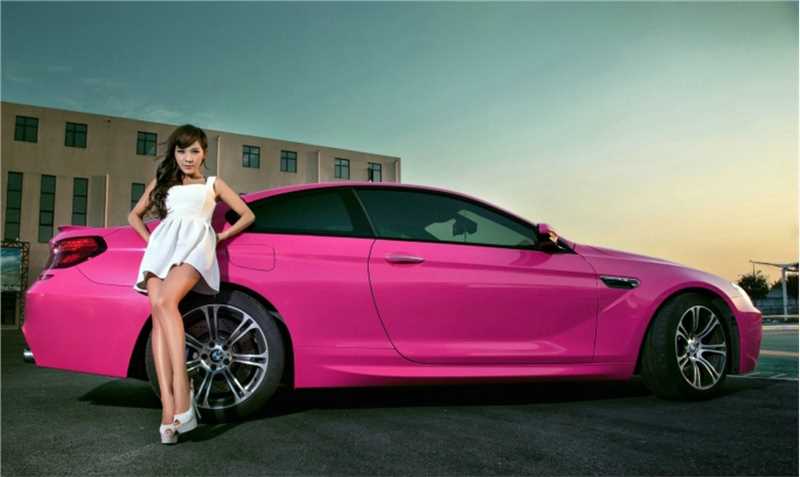 精选人气车模白色连衣裙性感图册