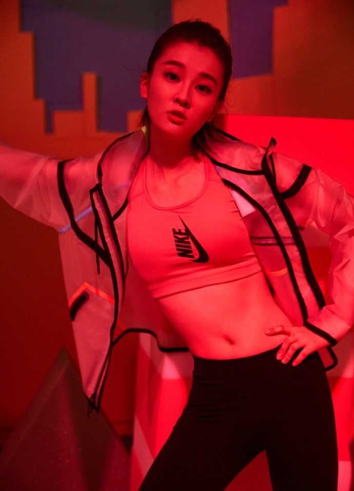 最全乔欣运动装清新时尚图片相册