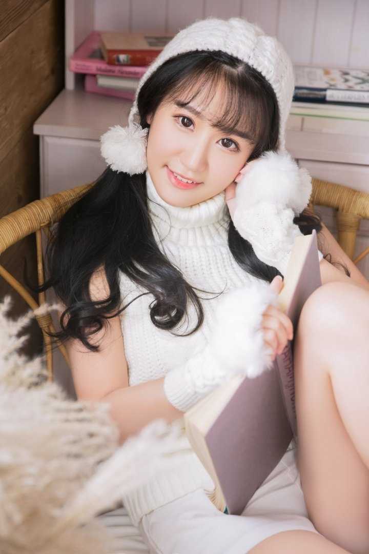 长发美女暖冬私房性感