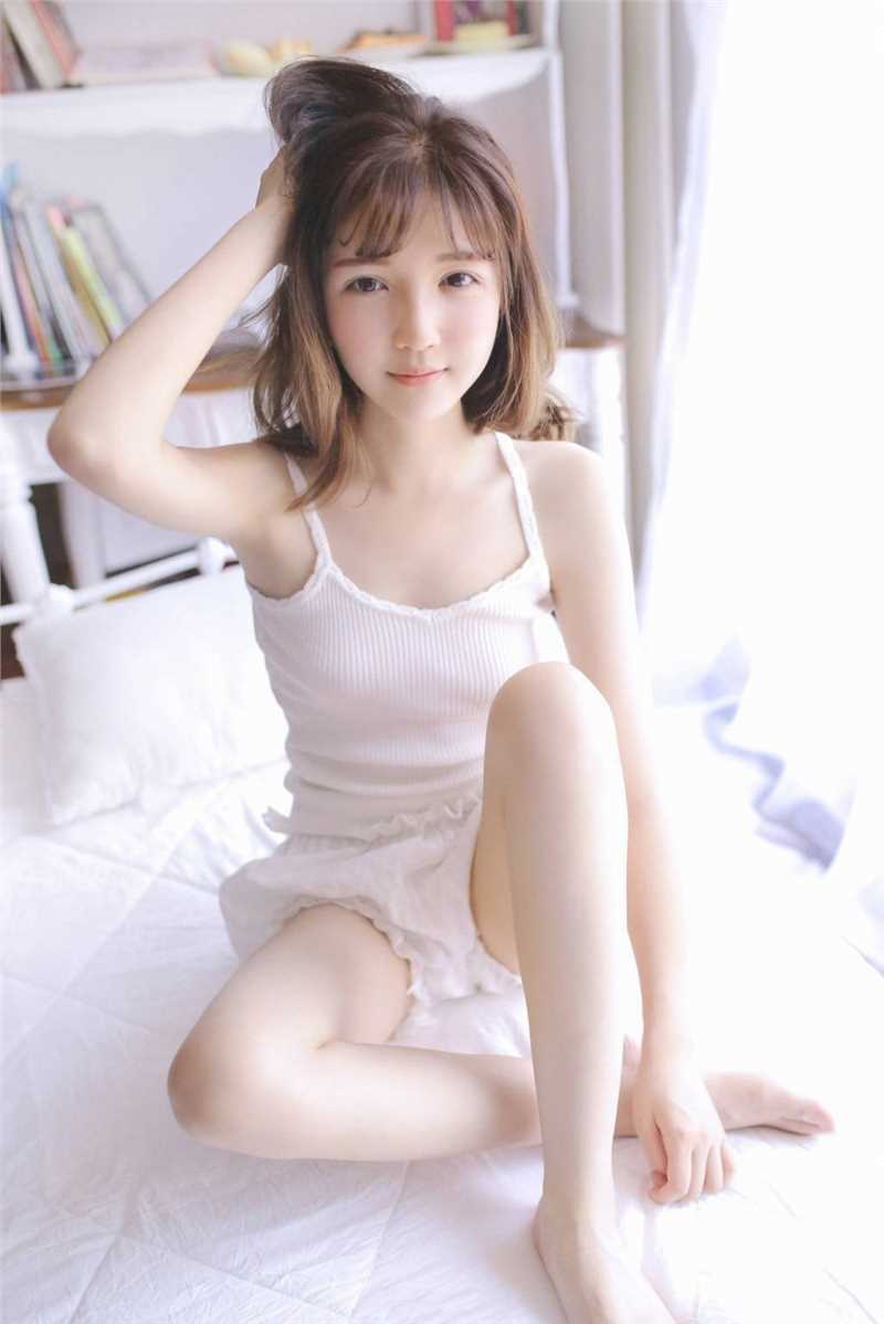 精选萝莉少女长腿诱惑性感图册