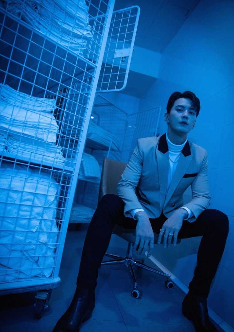 最全徐正溪复古蓝色时尚大片相册