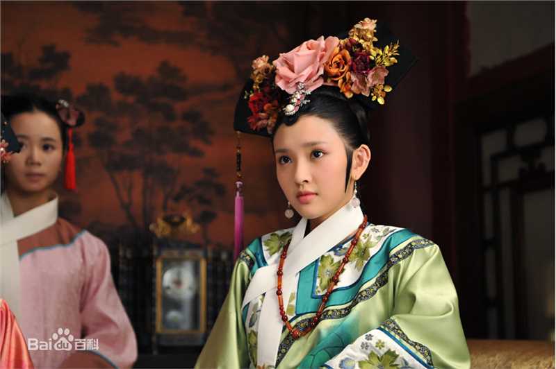 最新唐艺昕在《甄嬛传》祺贵人中的壁纸