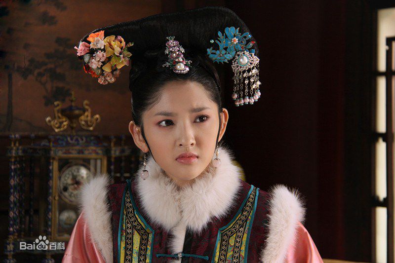 最新唐艺昕在《甄嬛传》祺贵人中的壁纸