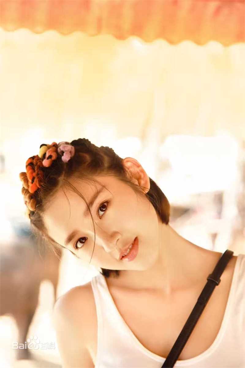 唐艺昕高清图册