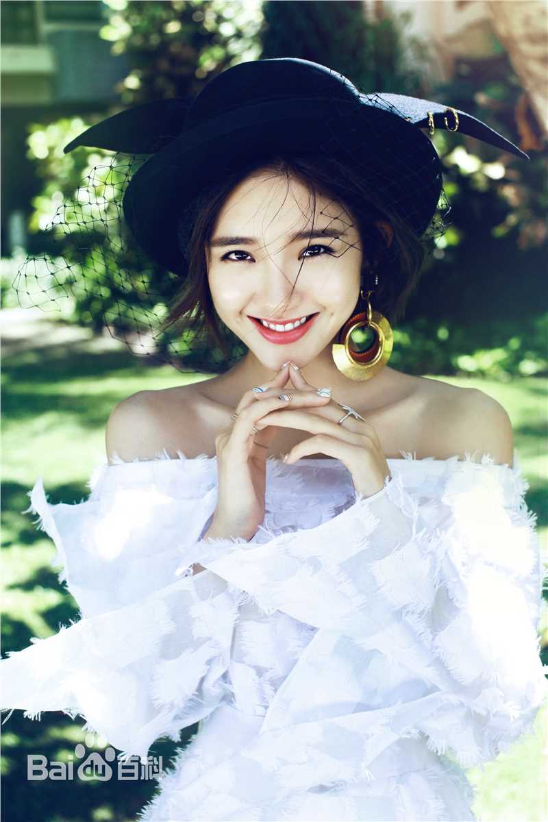 唐艺昕精选图册