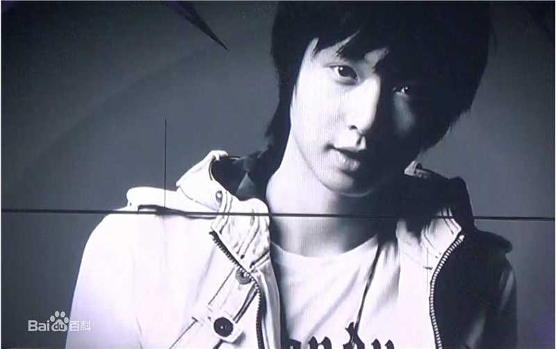 张艺兴(LAY，レイ)小时候图片图册