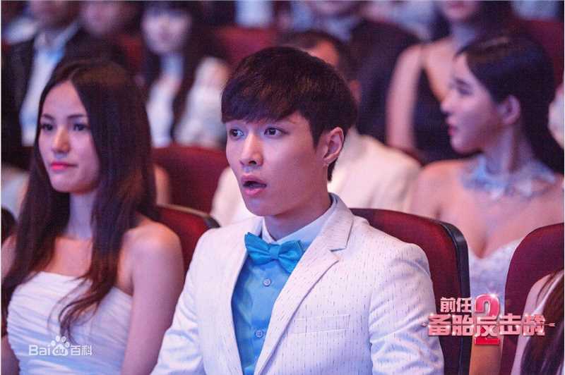 最新张艺兴(LAY，レイ)在《前任2：备胎反击战》李相赫中的壁纸