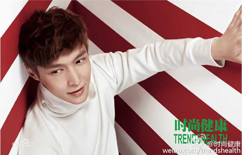 张艺兴(LAY，レイ)高清杂志图集