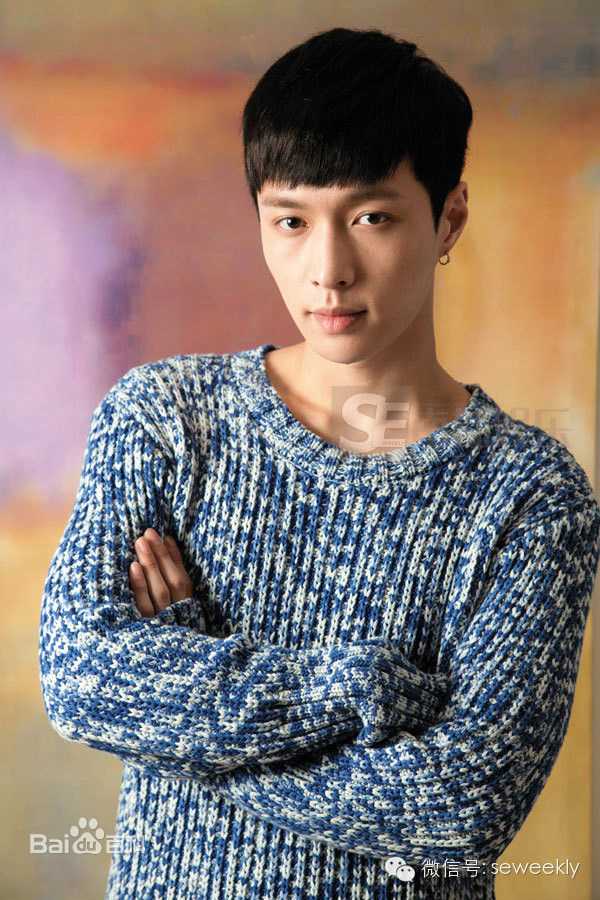张艺兴(LAY，レイ)高清杂志图集