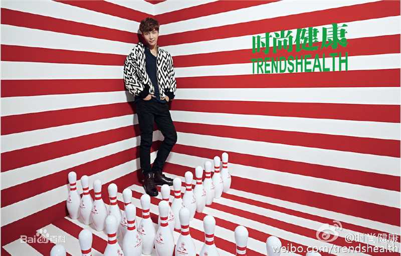 张艺兴(LAY，レイ)高清杂志图集