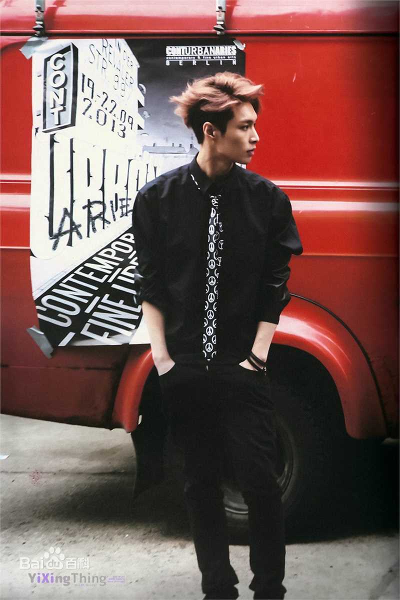 张艺兴(LAY，レイ)最新官方图集