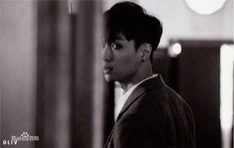 张艺兴(LAY，レイ)最新官方图集