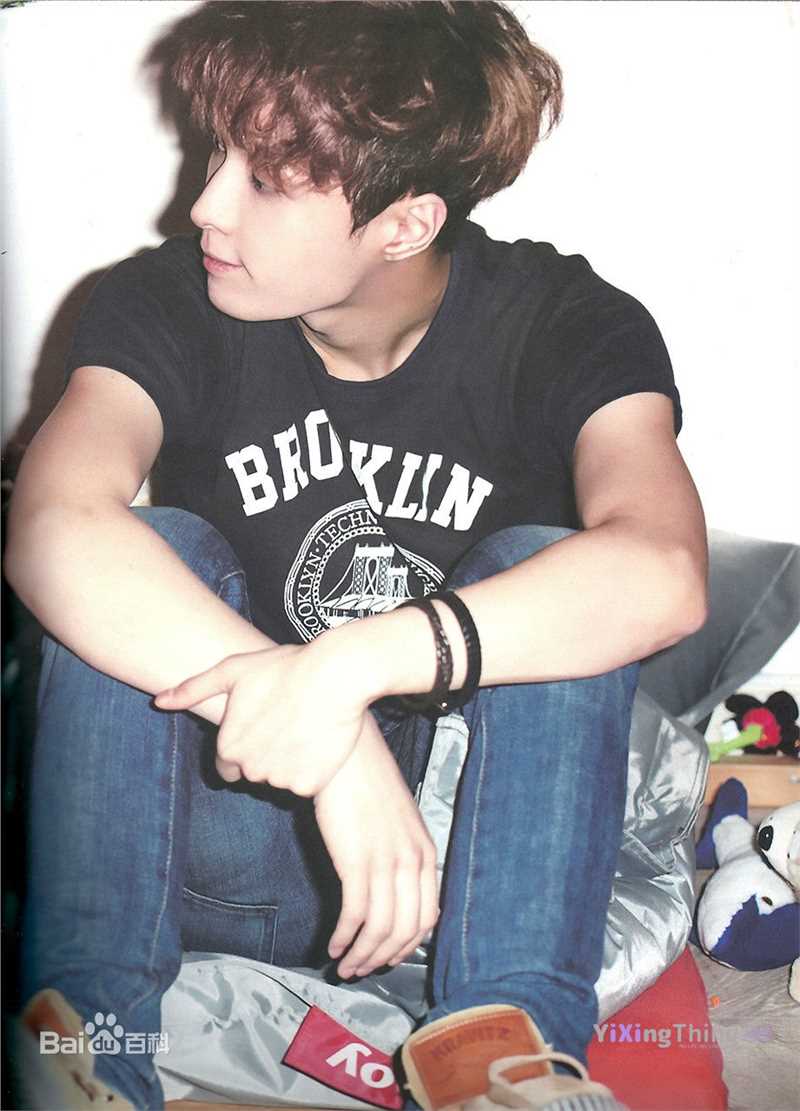 张艺兴(LAY，レイ)最新官方图集