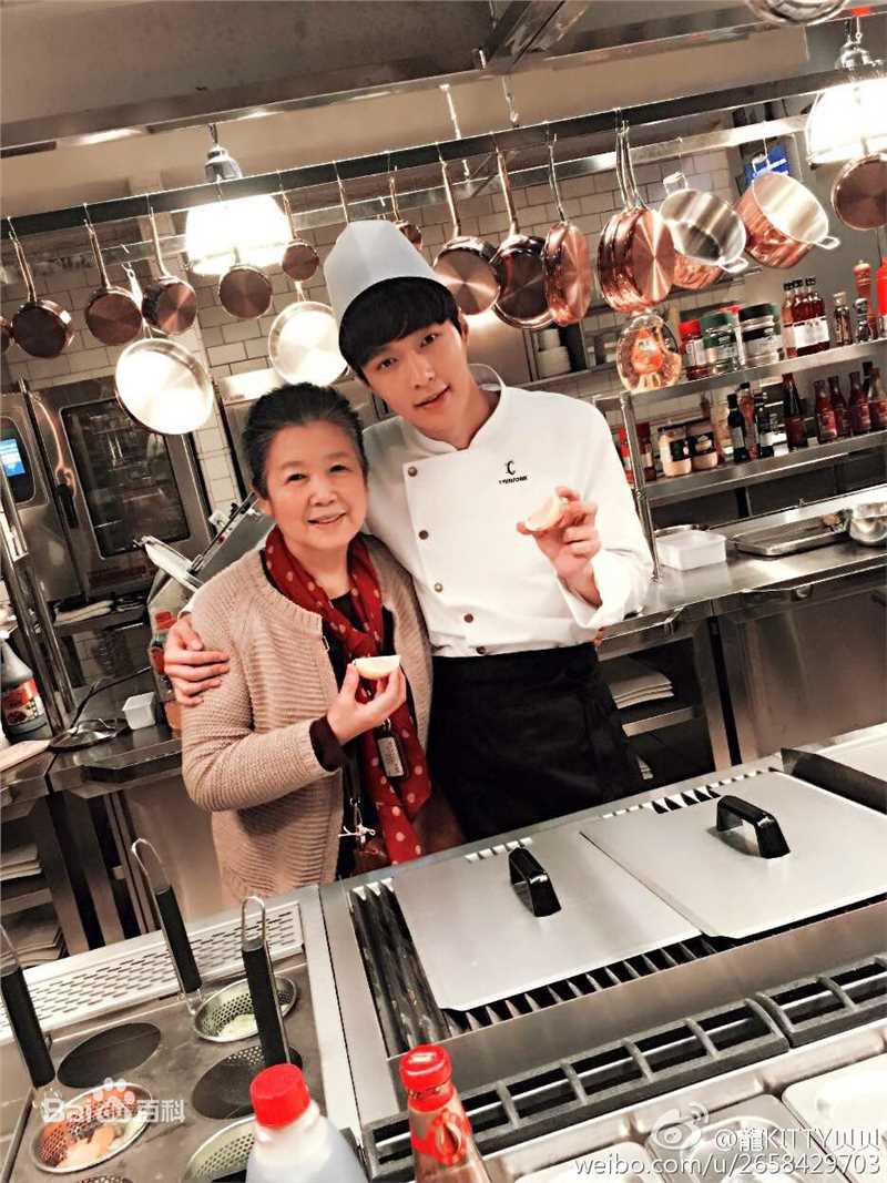 张艺兴(LAY，レイ)在《好先生》小蔡中的