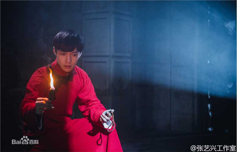 最优质张艺兴(LAY，レイ)在《老九门》二月红中的相册