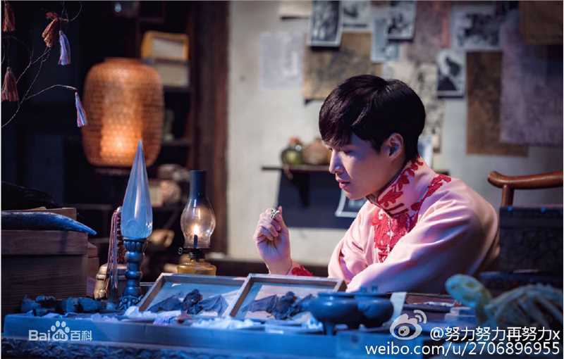 最优质张艺兴(LAY，レイ)在《老九门》二月红中的相册