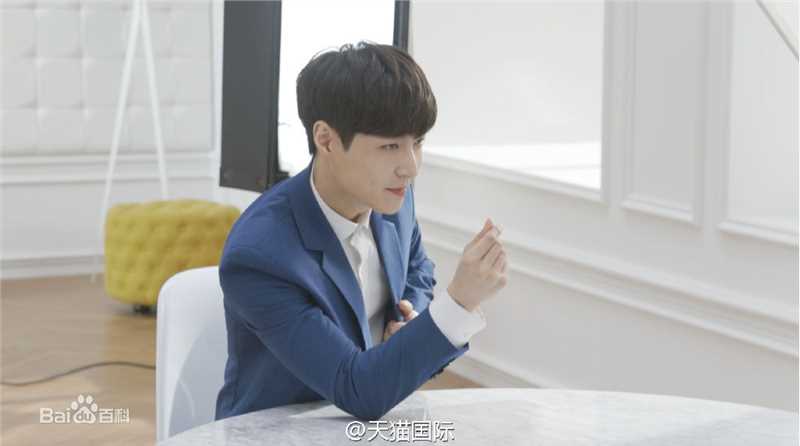 张艺兴(LAY，レイ)代言冒险岛2图片图集