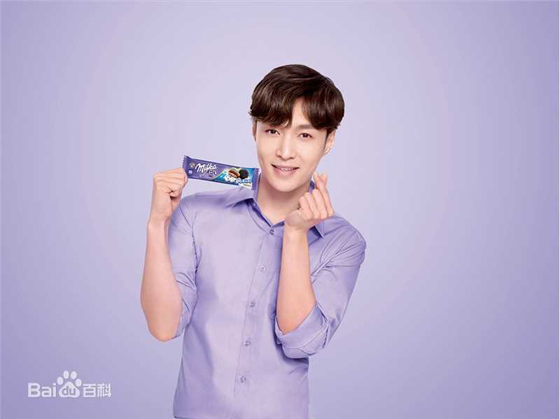 张艺兴(LAY，レイ)代言冒险岛2图片图集