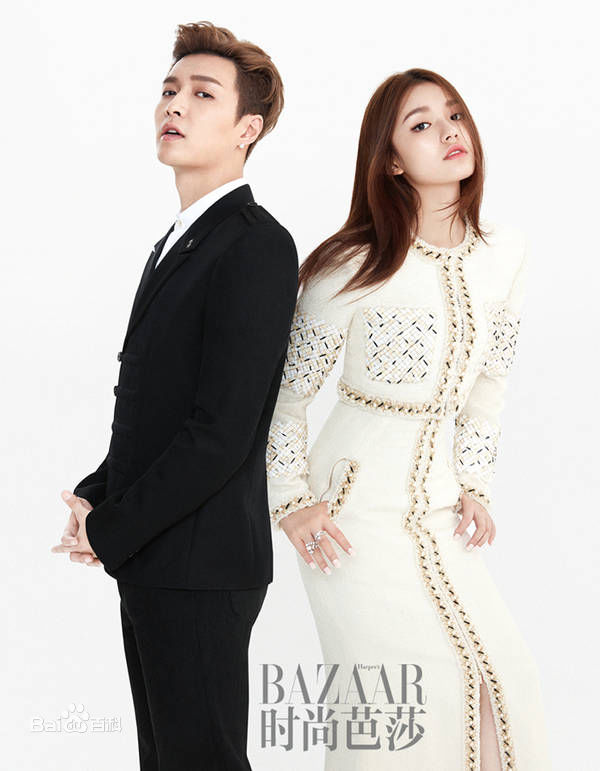 最优质张艺兴(LAY，レイ)在《时尚芭莎》2017年10月上中的相册