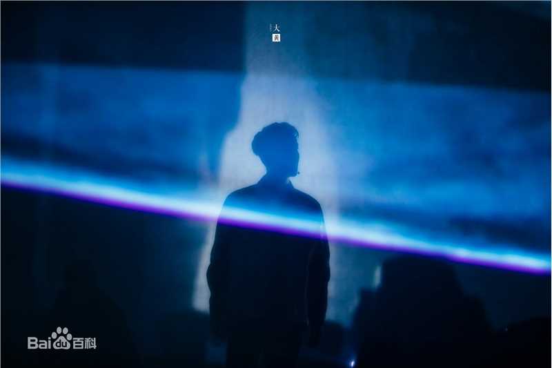 张艺兴(LAY，レイ)事业版图发布会生活照