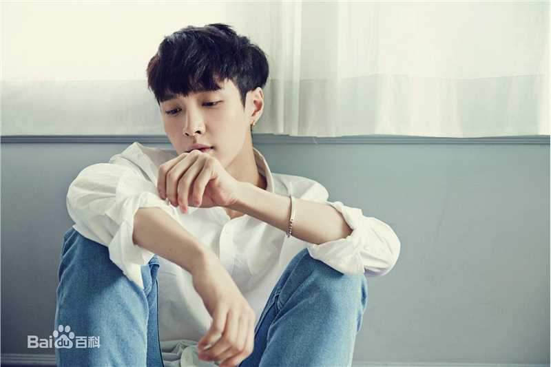 张艺兴(LAY，レイ)最全《24·而立》相册