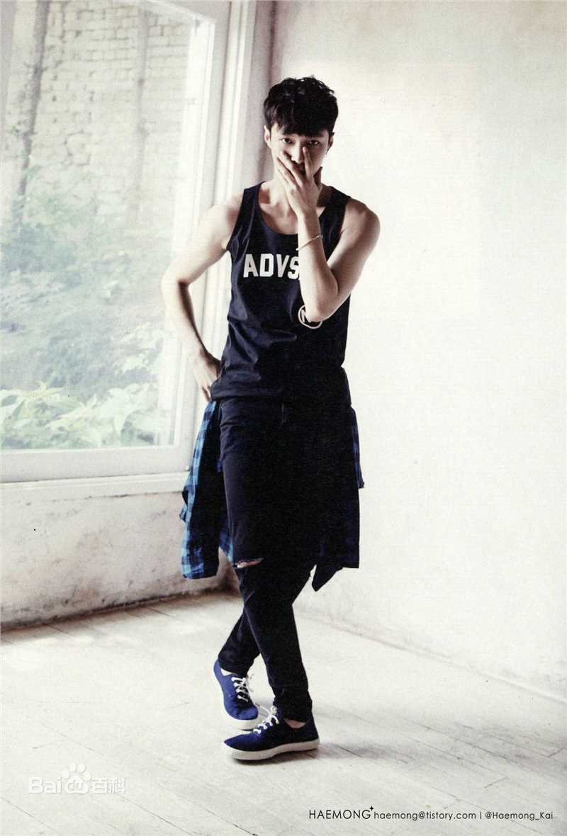 张艺兴(LAY，レイ)最全《24·而立》相册