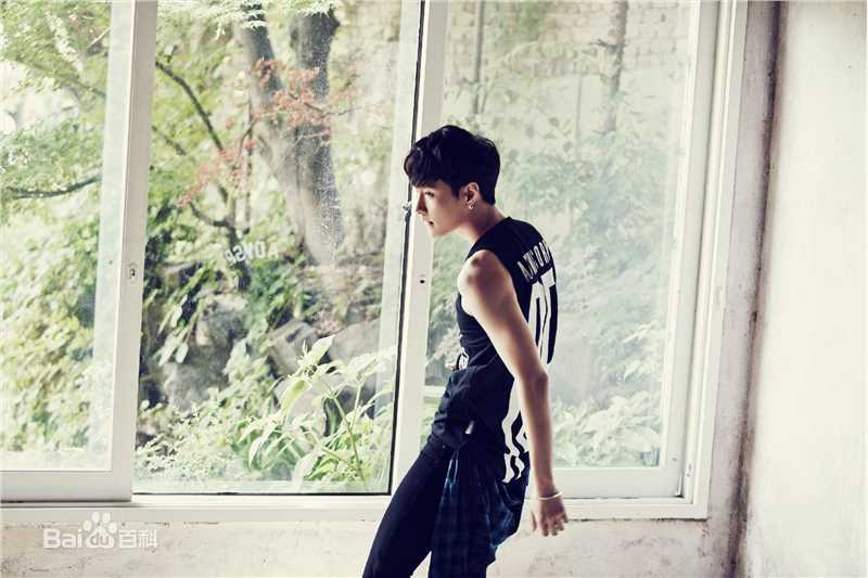 张艺兴(LAY，レイ)最全《24·而立》相册