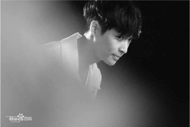 张艺兴(LAY，レイ)活动 极限挑战图片图集