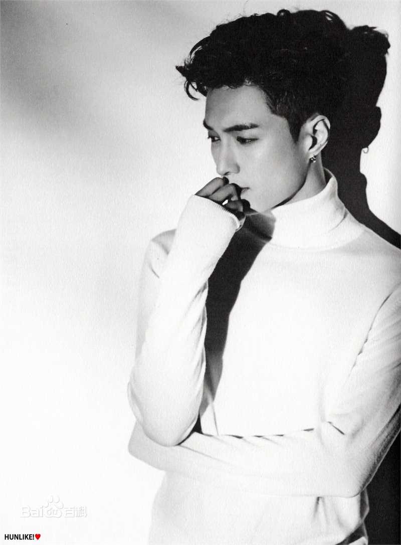 张艺兴(LAY，レイ)精选losecontrol图册