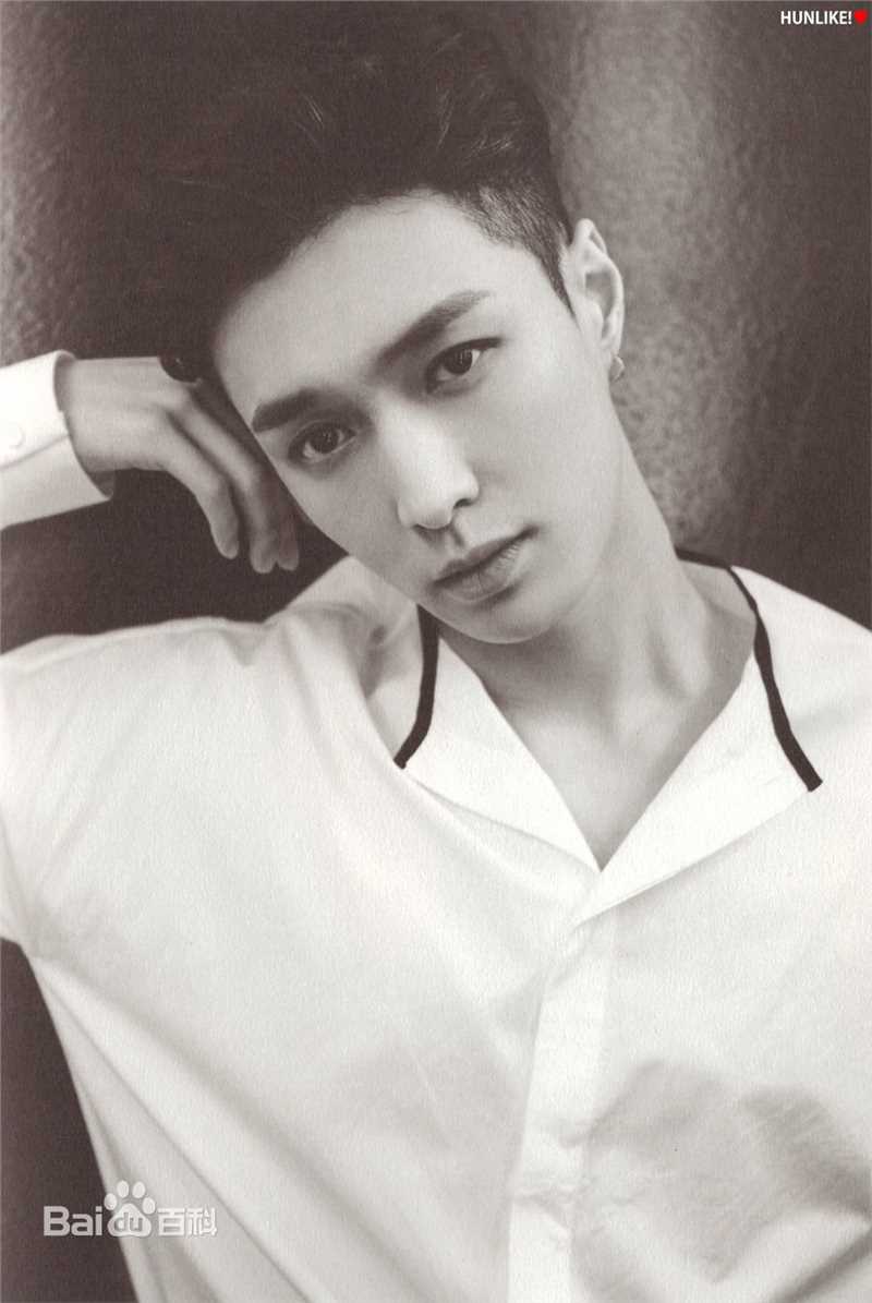 张艺兴(LAY，レイ)精选losecontrol图册