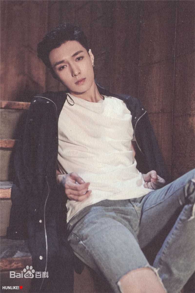 张艺兴(LAY，レイ)精选losecontrol图册