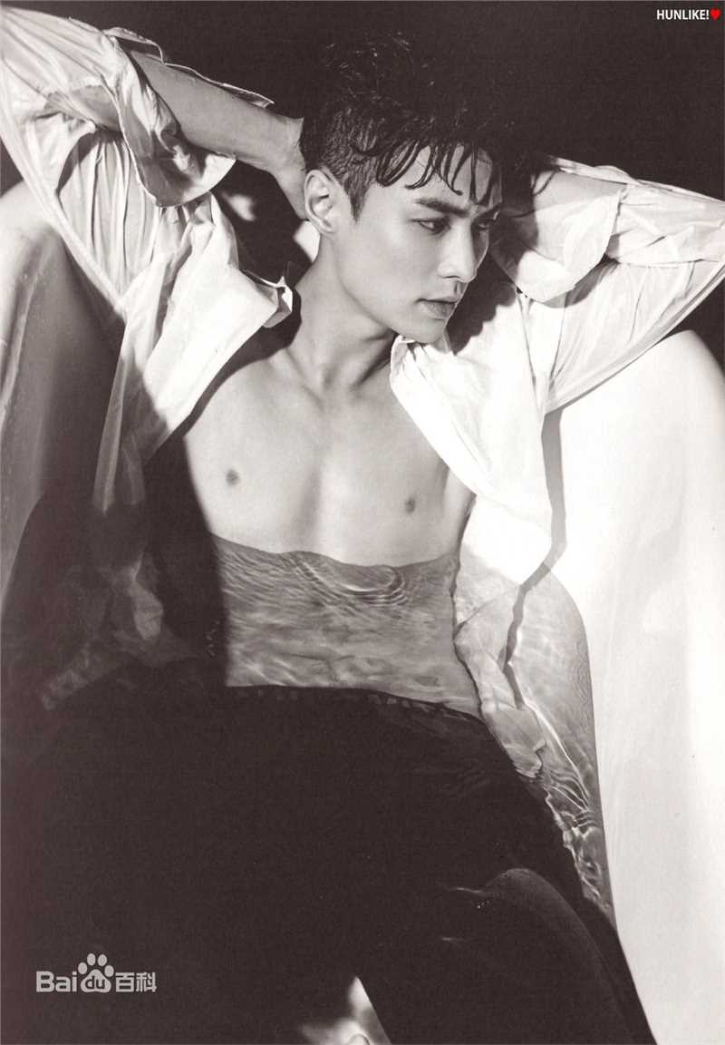 张艺兴(LAY，レイ)精选losecontrol图册