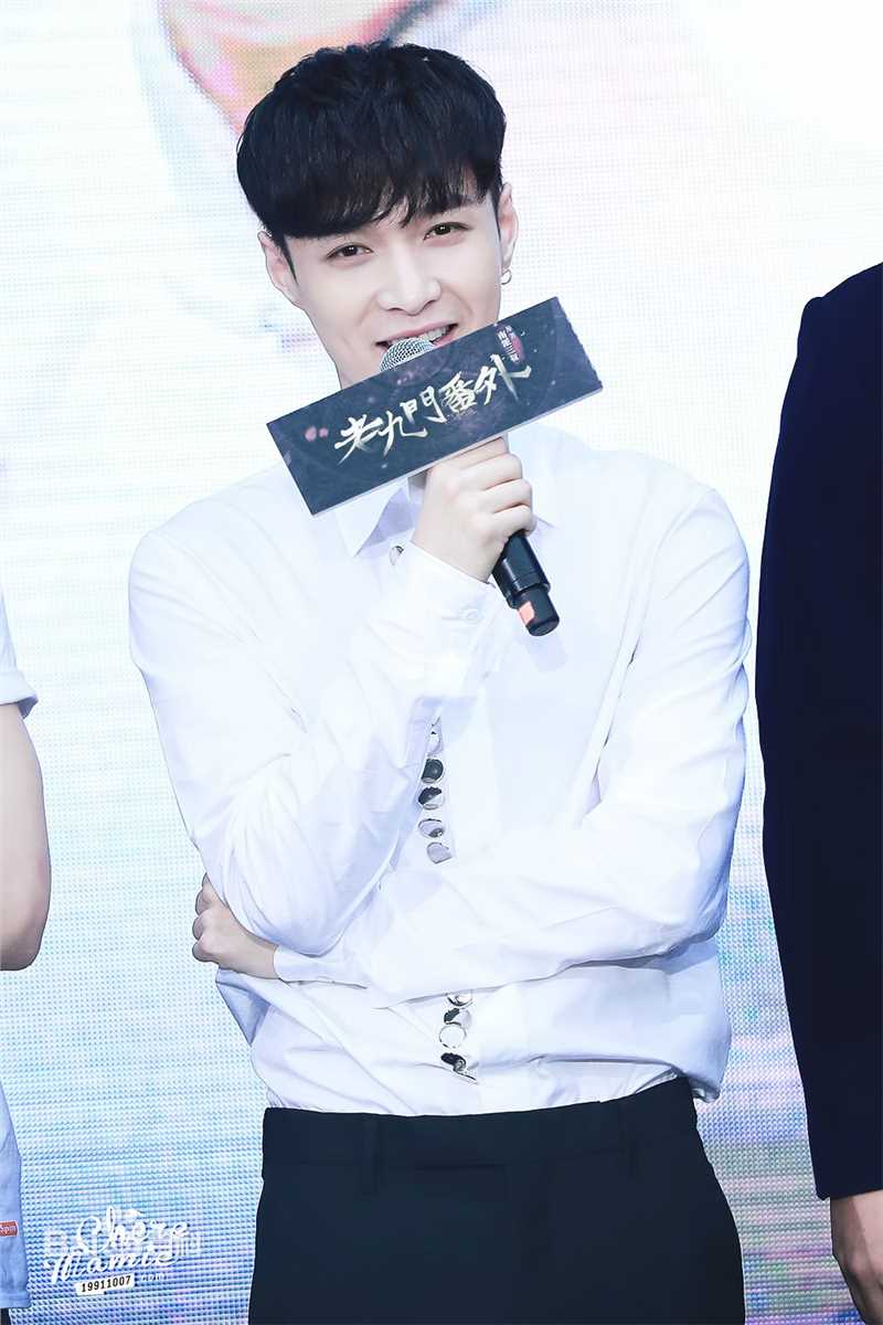 张艺兴(LAY，レイ)活动 老九门番外发布会壁纸壁纸