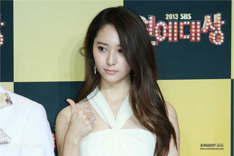 郑秀晶(Jung Soo Jung、Chrystal、Krystal、)4图册
