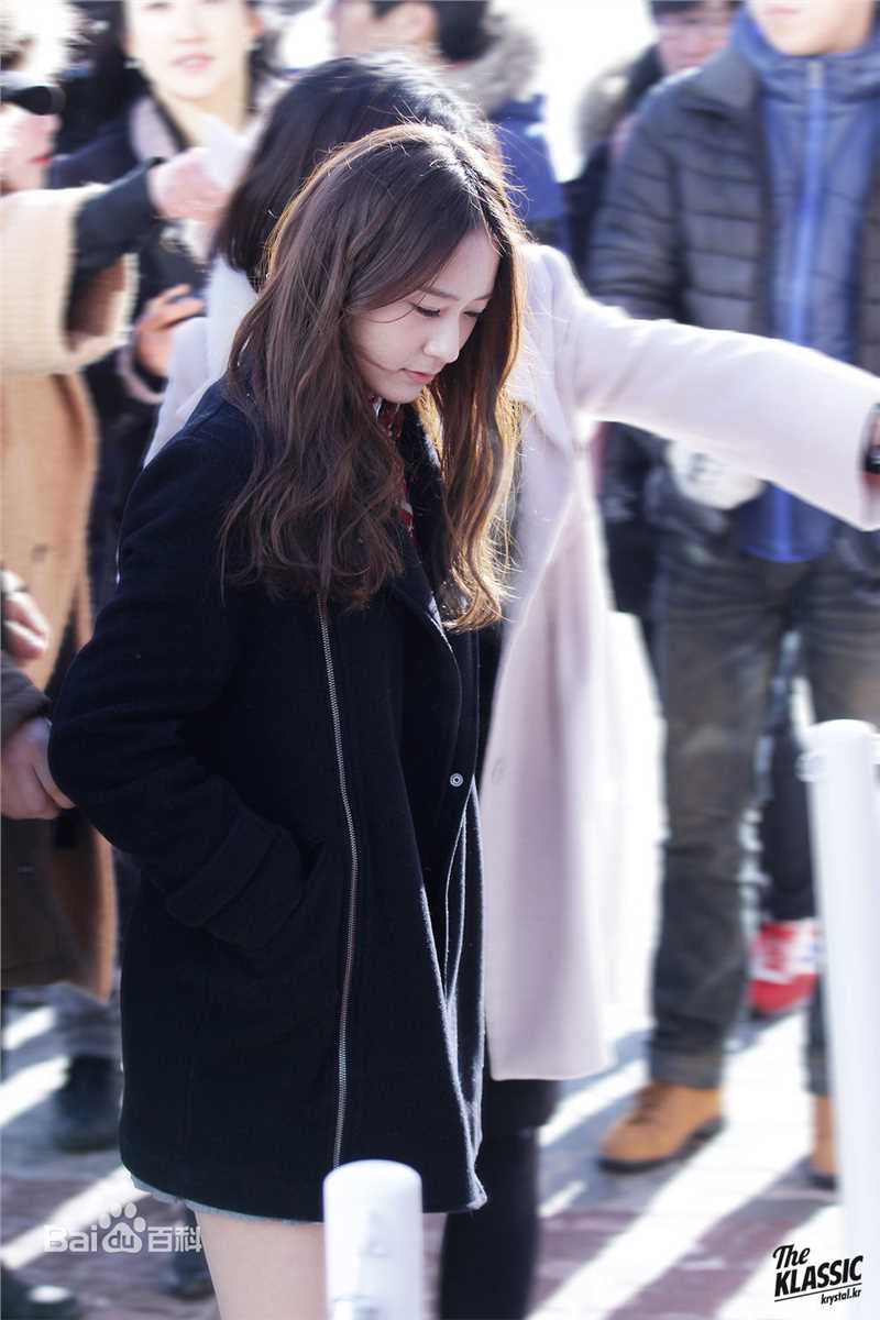 郑秀晶(Jung Soo Jung、Chrystal、Krystal、)学霸晶性感图片壁纸