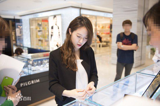 郑秀晶(Jung Soo Jung、Chrystal、Krystal、)2图册