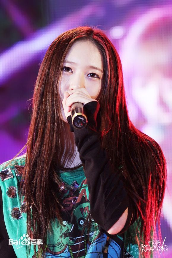 郑秀晶(Jung Soo Jung、Chrystal、Krystal、)9图片图册